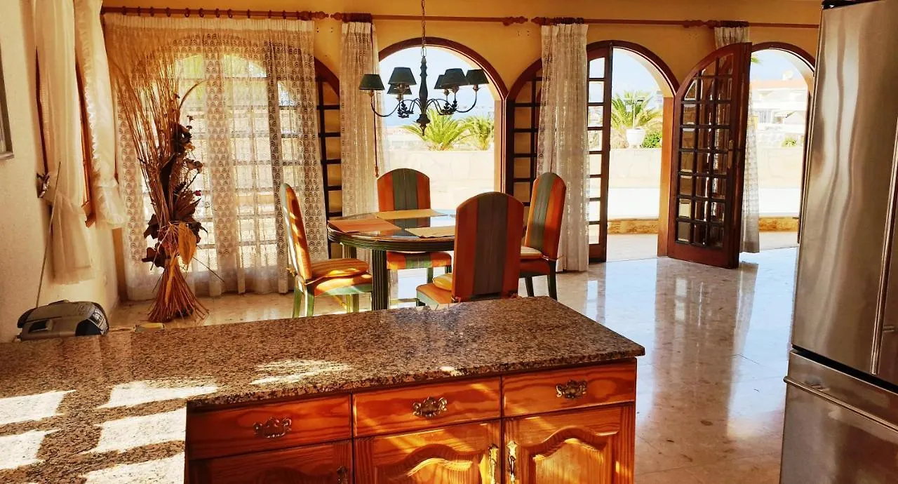Holiday home Sunny House With Private Pool And Sea View Villa Costa Adeje